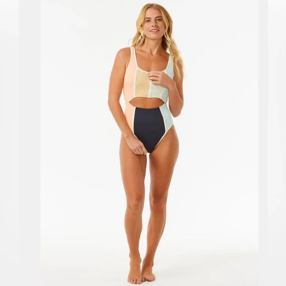 RIP CURL WOMEN'S BLOCK PARTY SPLICE GOOD COVERAGE ONE PIECE SWIMSUIT - Picture 4 of 10